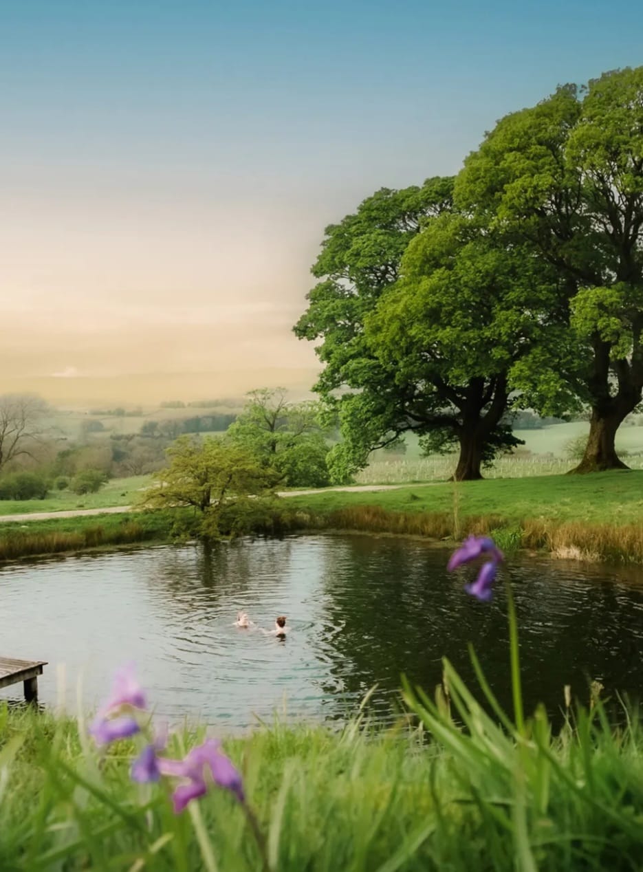 Stunning Yorkshire countryside with a lake